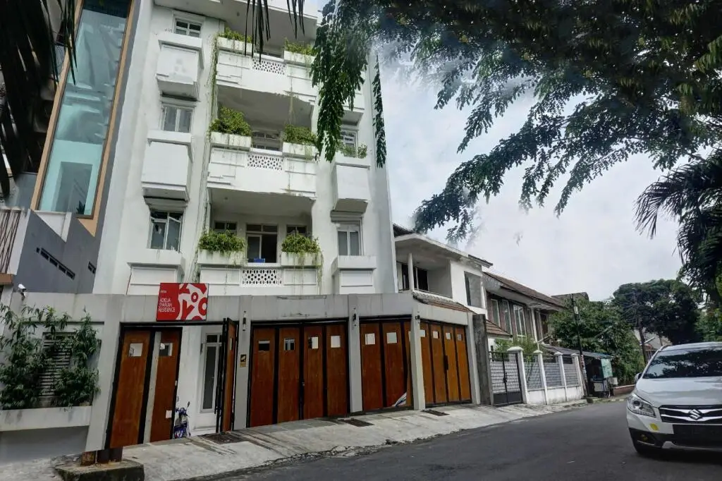 Джакарта: OYO 90784 Adelia Syariah Residence