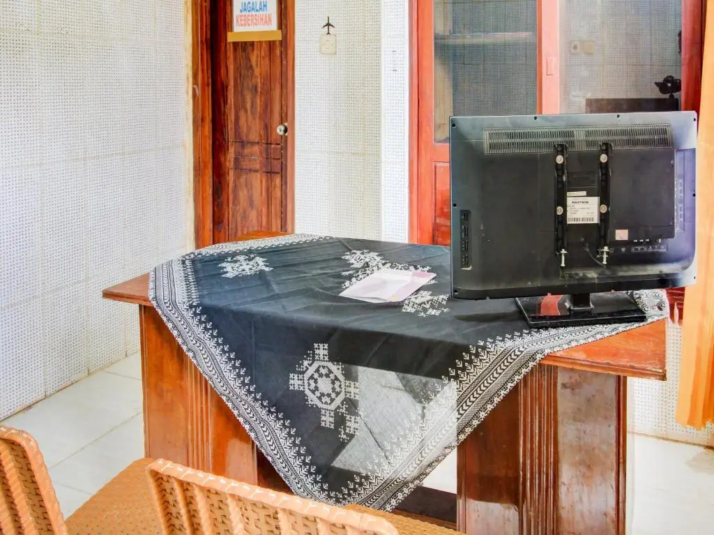 Кедири: OYO 90725 Zeevanna Guest House Syariah