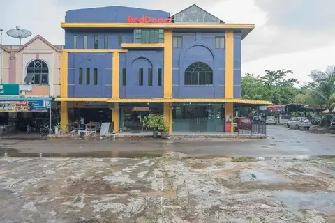 RedDoorz near RSUD Embung Fatimah Batam — фото 1