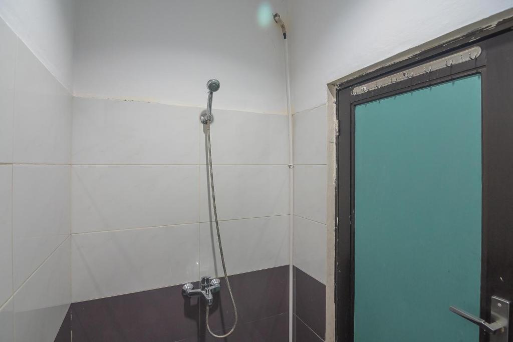Батам: RedDoorz near RSUD Embung Fatimah Batam