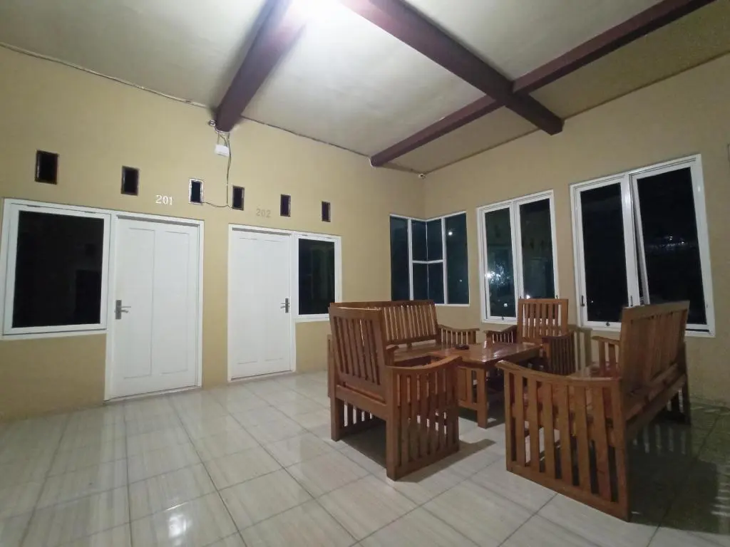 Кепанджен: OYO 3298 Bromo Guest House Family