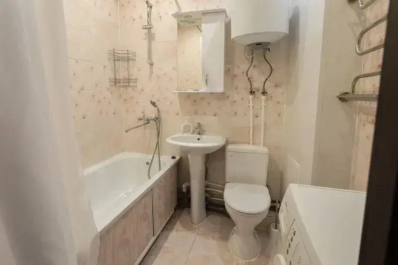 Вологда: Dve Podushki na ul. Okruzhnoe shosse, 24a, kv.424