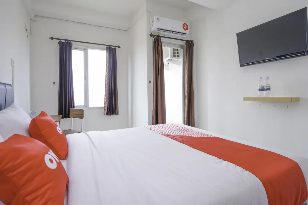 Сурабая: OYO Flagship 2261 Pp Properti Pavilion Permata