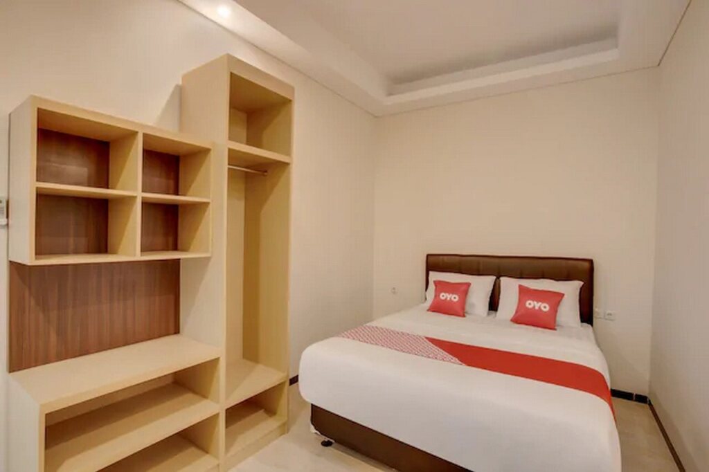 Тегал: OYO 3426 Innova Suites Home