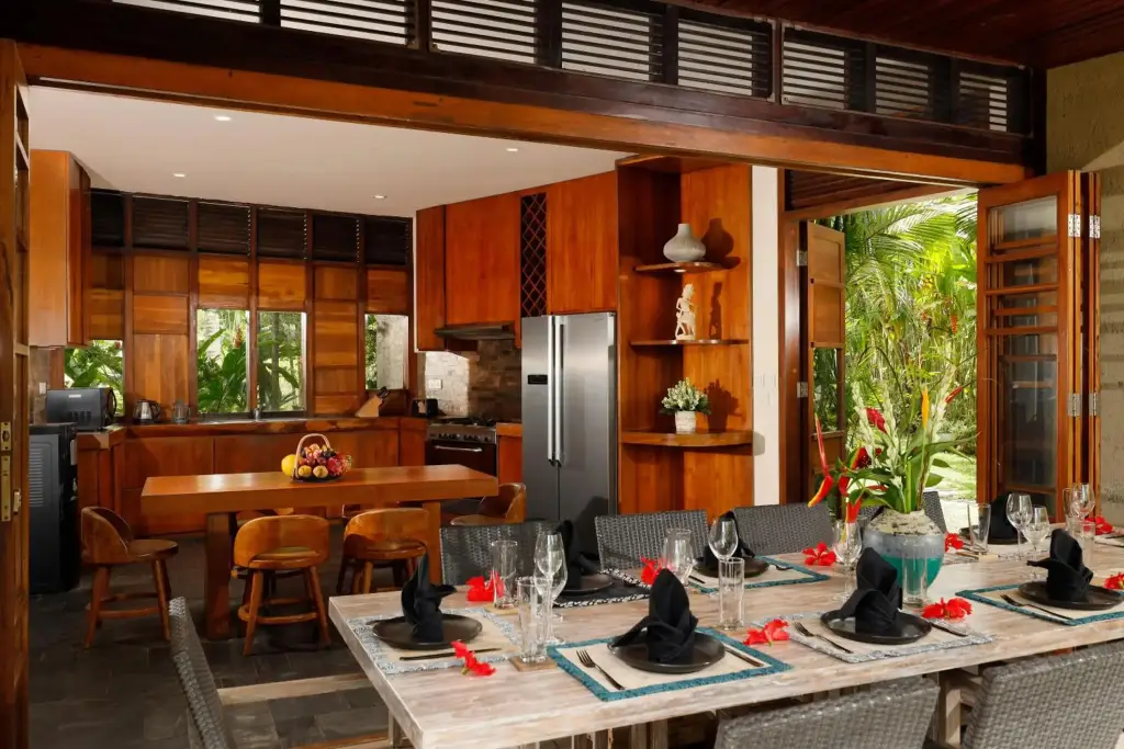 Селемадег: The Cove Bali