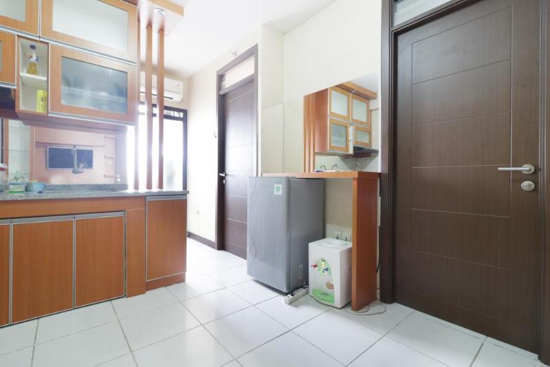 Бекаси: Jo Rooms - Apartemen Betos by ZUZU