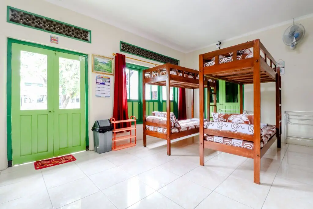 Бантул: Bahagia Sederhana Home Stay - Hostel by ZUZU