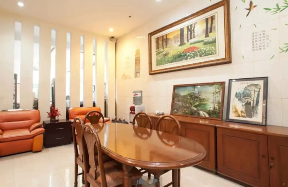 Сурабая: Soerabaja Place Hotel