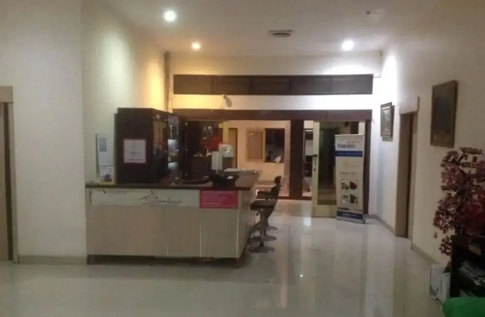 Сурабая: Soerabaja Place Hotel