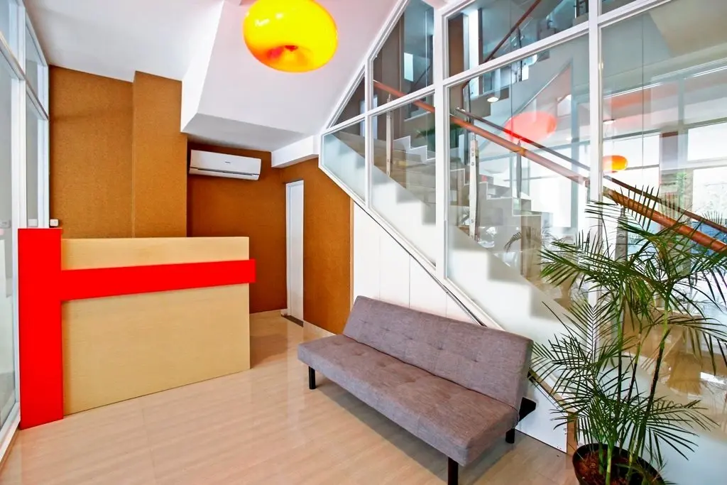 Джакарта: RedDoorz @ Taman Lebak Bulus