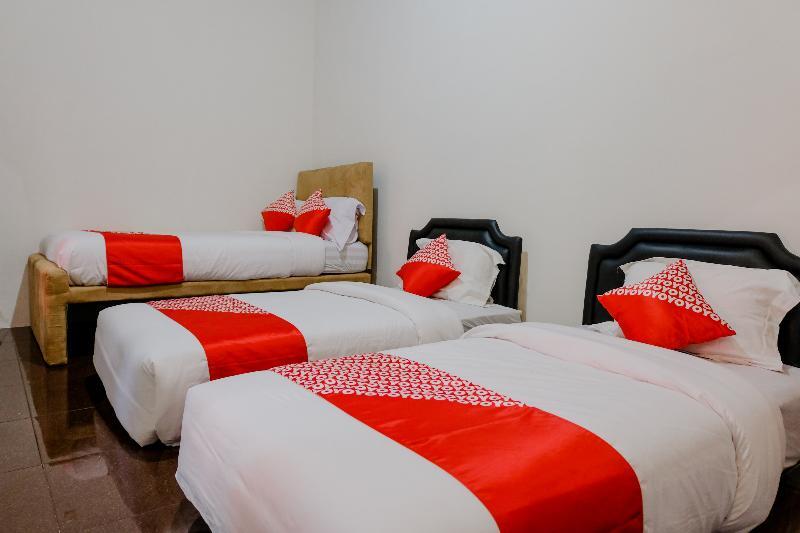 Баньюванги: OYO 1230 Kampoeng Osing Syariah Guesthouse