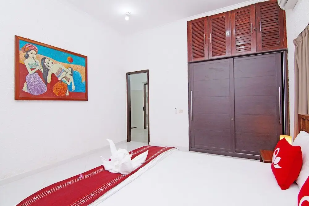 Сукасада: ZEN Premium Lovina Damai Hill Side