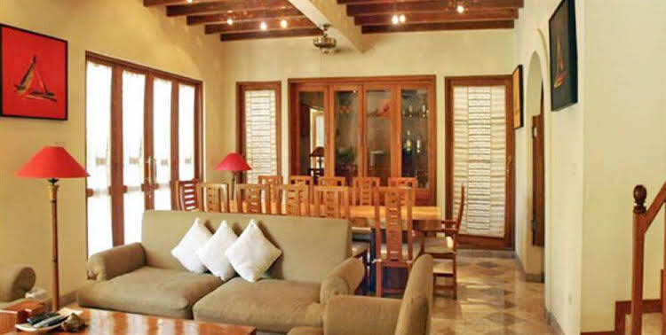 Кута: Bali Puri Ratu Villas