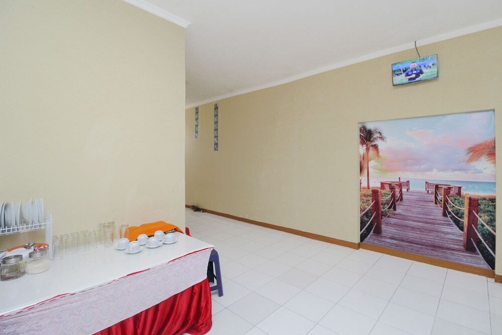 Бандар-Лампунг: Airy Tanjung Baru Pulau Morotai 15A Bandar Lampung
