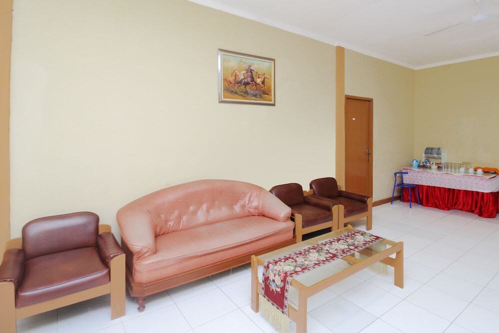Бандар-Лампунг: Airy Tanjung Baru Pulau Morotai 15A Bandar Lampung