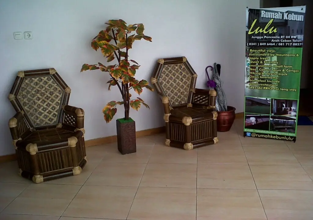 Бату: Rumah Kebun Lulu Villa
