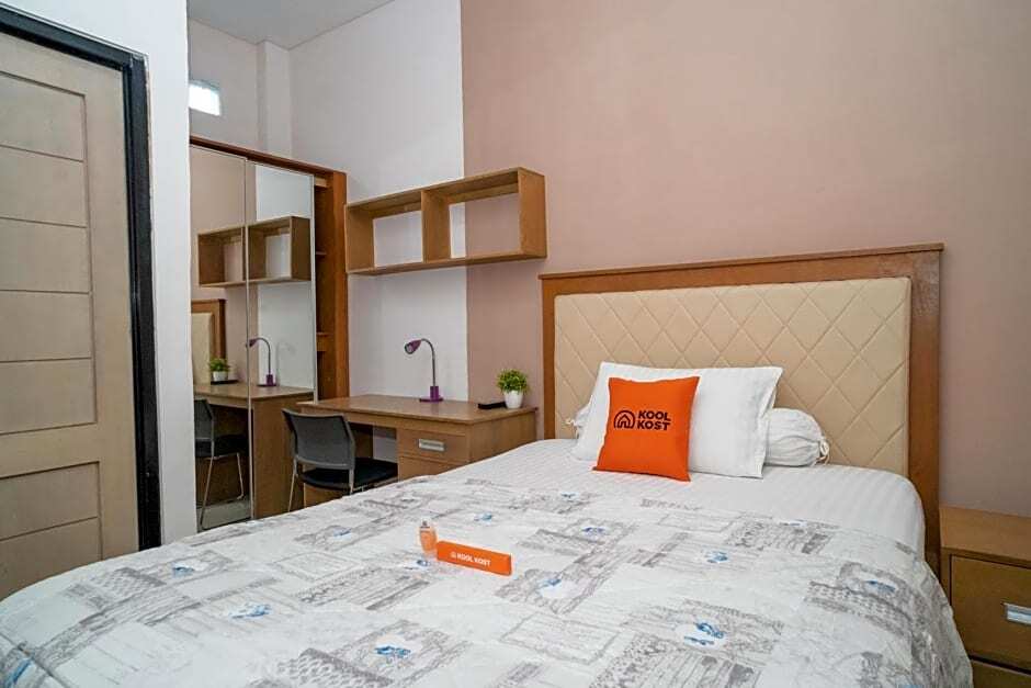 Джакарта: KoolKost Syariah At Jl Danau Maninjau Benhil - Minimum Stay 30 Nights