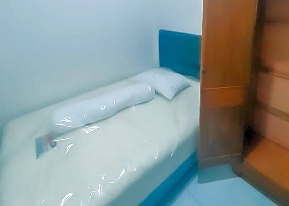 Караванг: KoolKost Syariah At Colombus Galuh Mas - Minimum Stay 30 nights
