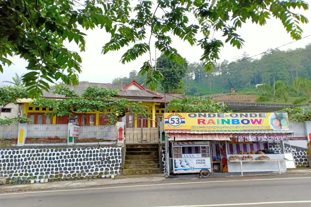Саранган: OYO Life 3020 Penginapan Citra Rasa