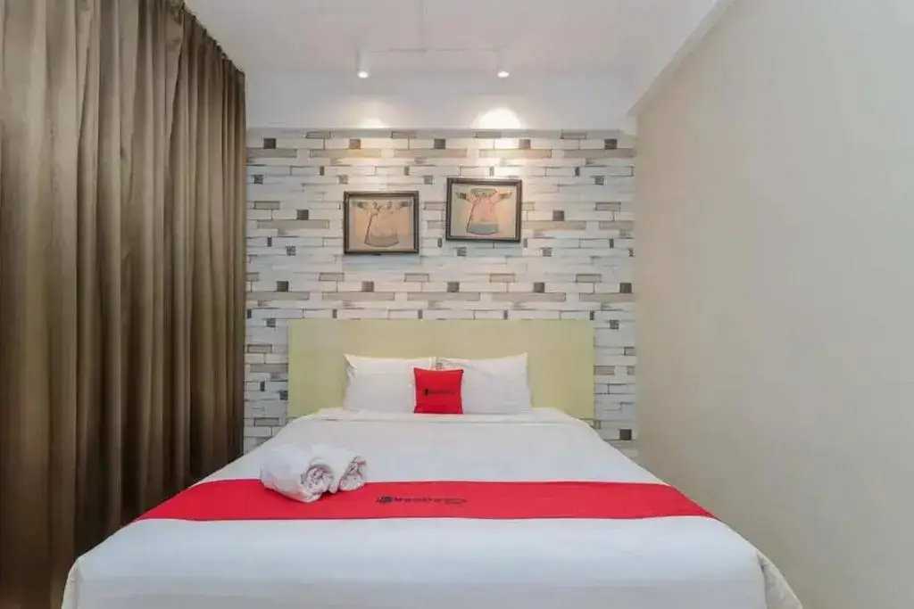 Маланг: RedDoorz Plus at Riverside Malang