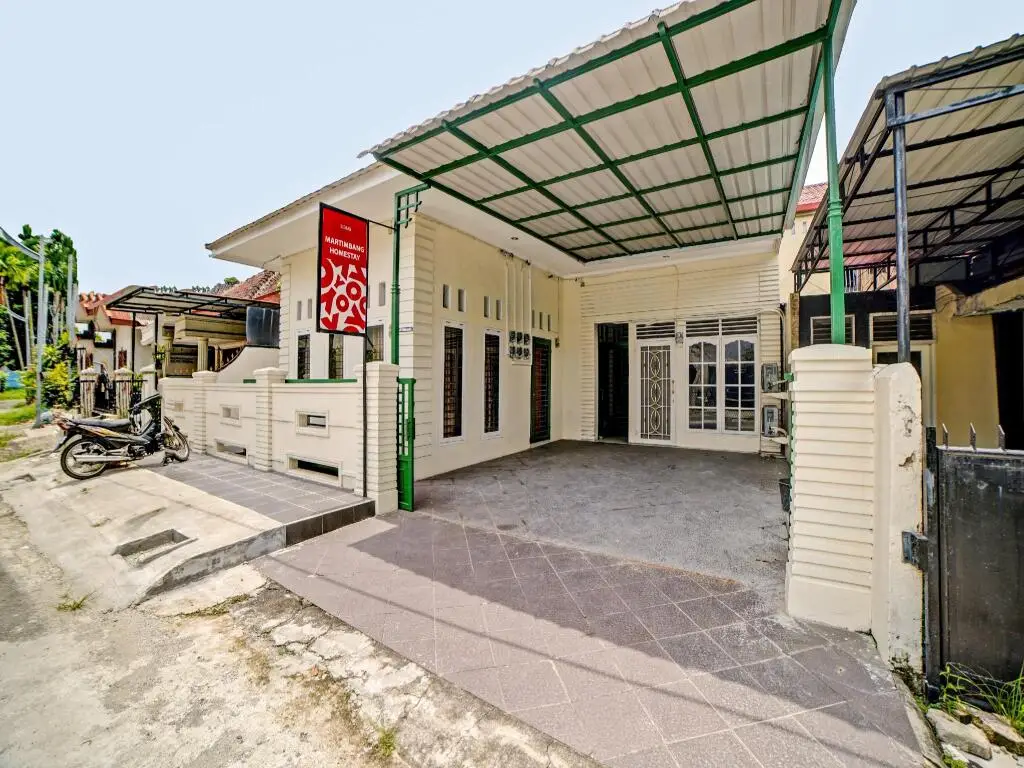 Медан: OYO 113655 Martimbang Homestay