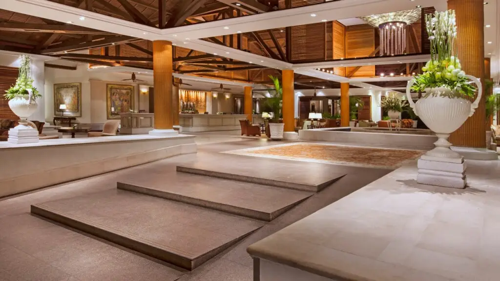 Беноа: Sheraton Laguna