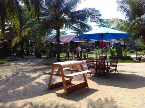 Джепара: Asari Timo Beach
