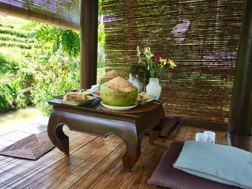 Сукавати: Artistic B&B Bungalow