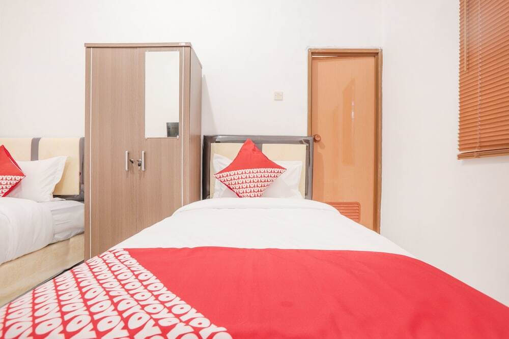 Лембанг: OYO 211 Seruni Residence