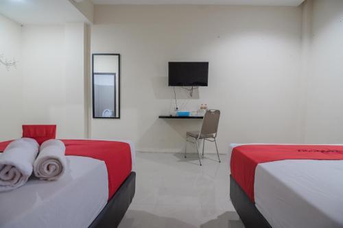 Мартапура: Reddoorz Plus Near Syamsudin Noor Airport