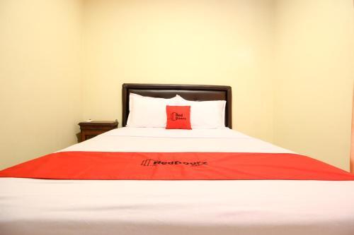 Севон: RedDoorz near Desa Wisata Kasongan