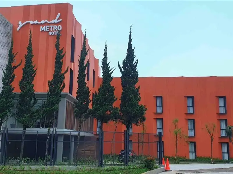Grand Metro Hotel Puncak — фото 1