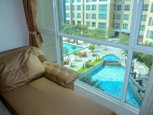 Джакарта: Mall Access Exclusive 2 BR @ Gandaria Heights Apartment By Travelio