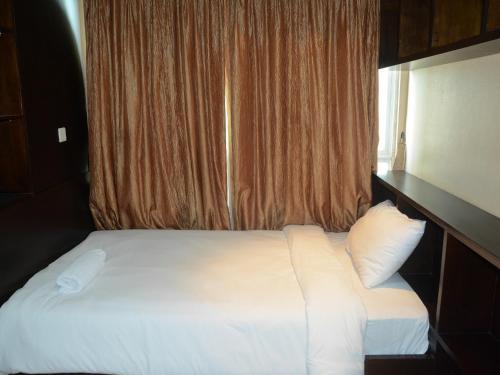 Джакарта: Mall Access Exclusive 2 BR @ Gandaria Heights Apartment By Travelio