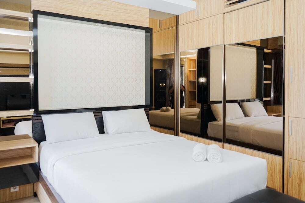 Legok: Cozy 1BR Scientia Residence Apartment near Summarecon Mall Gading Serpong By Travelio