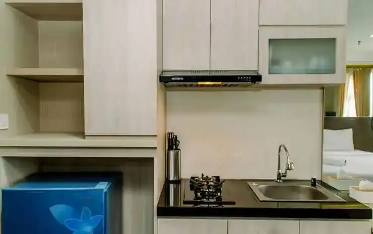 Южный Тангеранг: Minimalist Studio Room at Bintaro Icon Apartment By Travelio