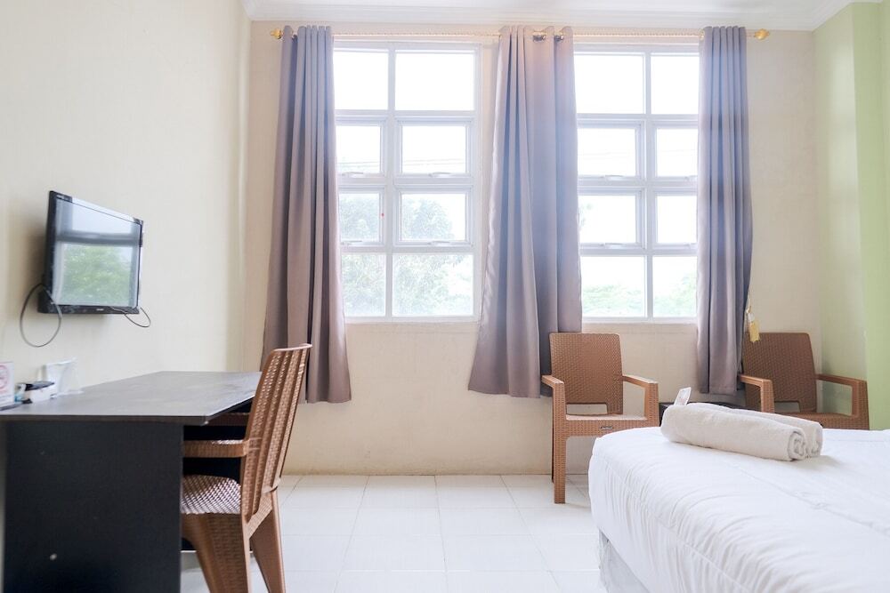Джамби: Reddoorz Plus Near Simpang Puncak Jelutung Jambi