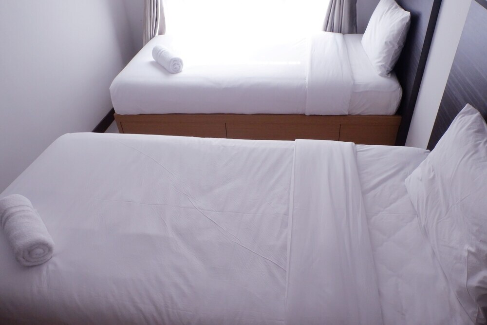 Legok: Simply 1br Scientia Residence Apartement Near Summarecon Mall Gading Serpong By Travelio