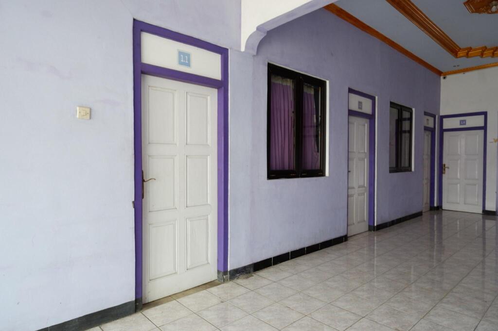 Кебумен: RedDoorz near RSUD Kebumen