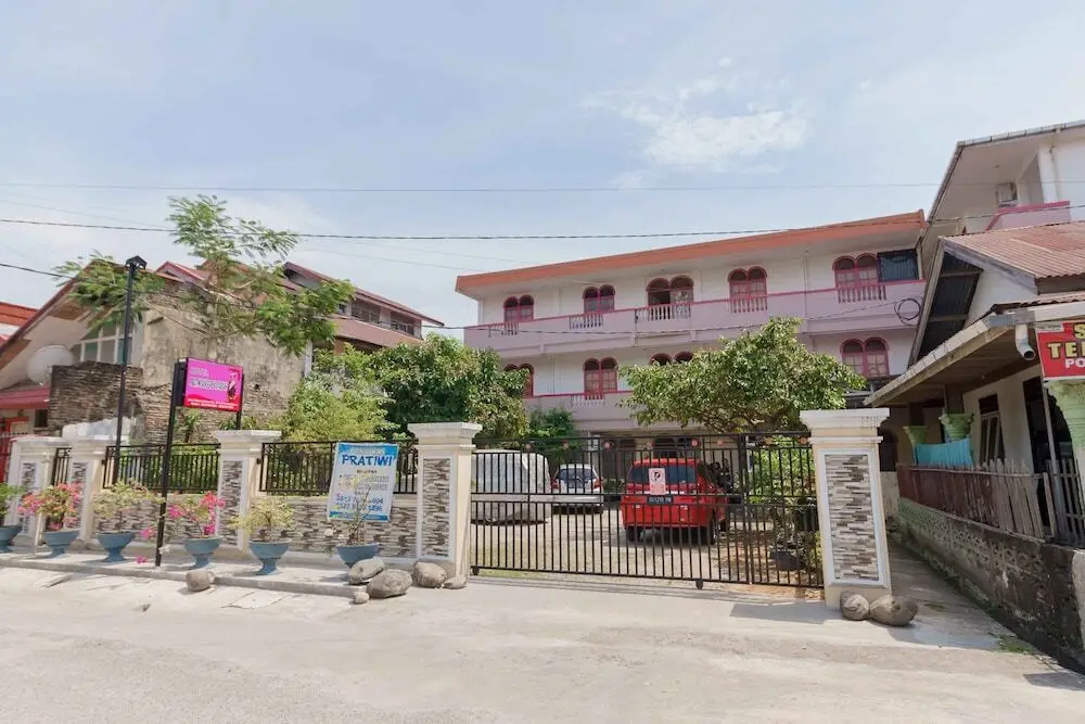 Паданг: Reddoorz Syariah Near Plaza Andalas Padang