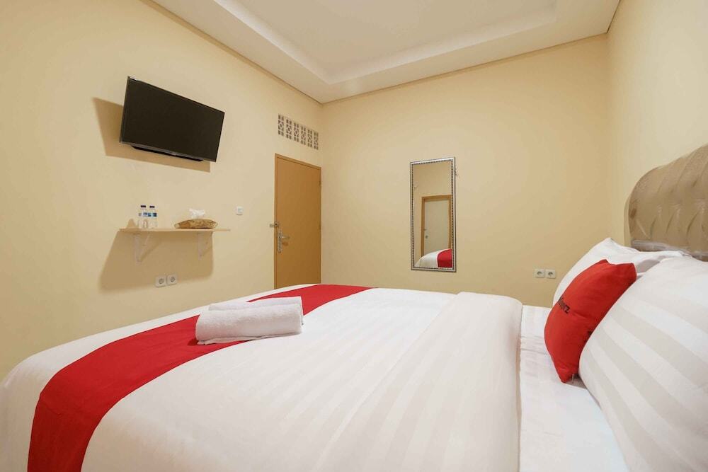 Паданг: Reddoorz Syariah Near Plaza Andalas Padang