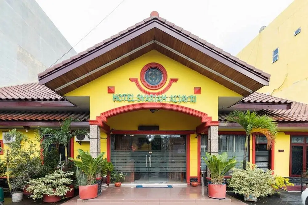 Медан: RedDoorz Syariah near Plaza Medan Fair 2