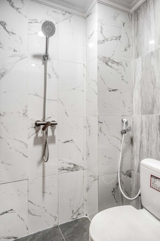 Южный Тангеранг: RedDoorz Plus Syariah near Pondok Cabe Airport