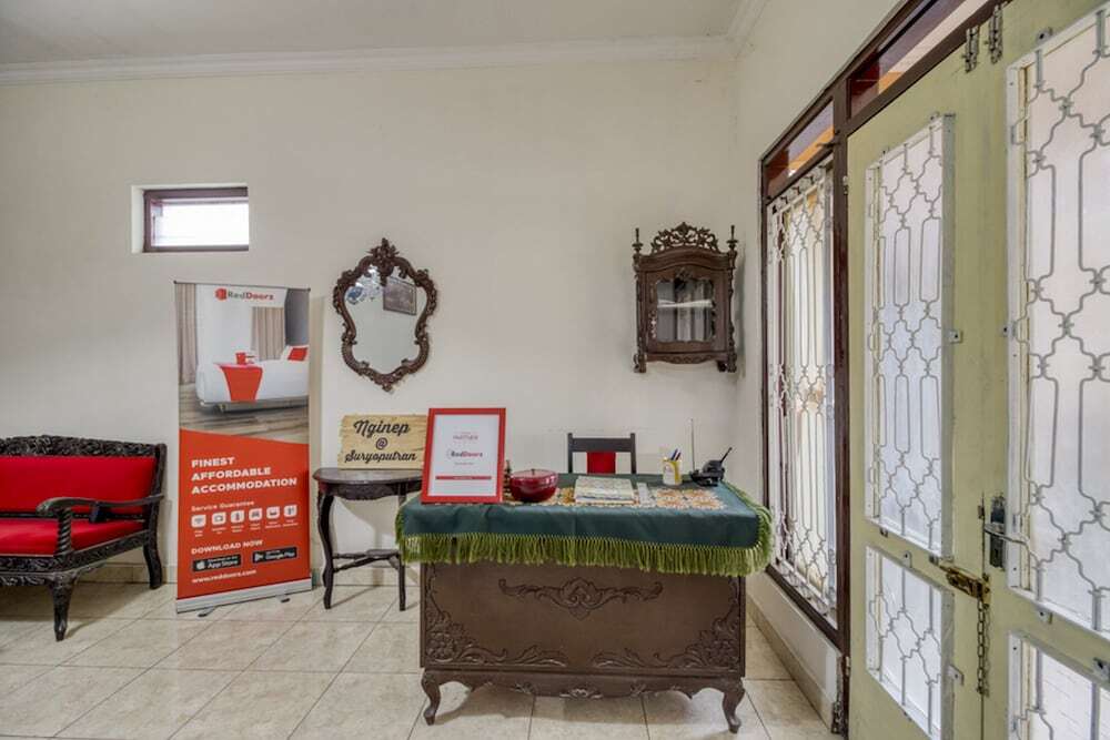 Джокьякарта: RedDoorz Hostel near Alun Alun Selatan Jogja