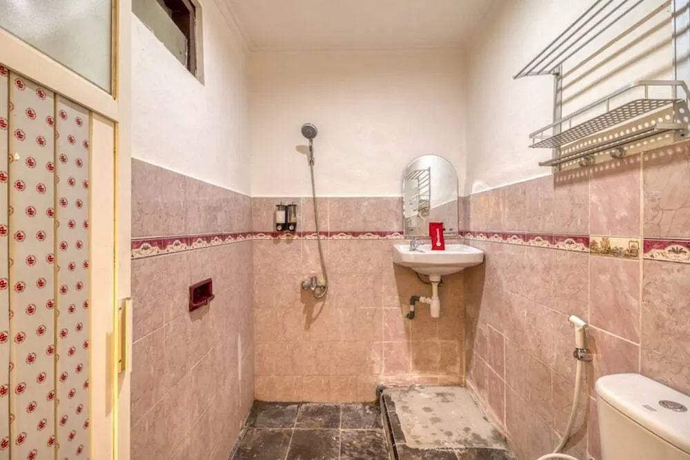 Джокьякарта: RedDoorz Hostel near Alun Alun Selatan Jogja
