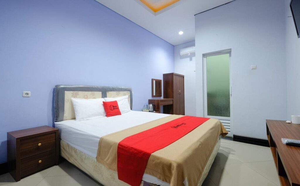 Семаранг: RedDoorz near Universitas Semarang