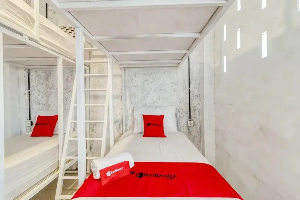 Слеман: RedDoorz Hostel near Kalasan Temple