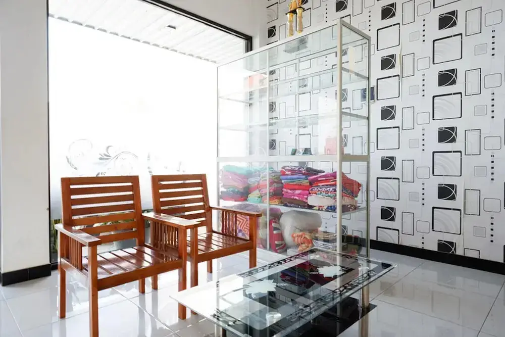 Пакитан: RedDoorz near Teleng Ria Beach