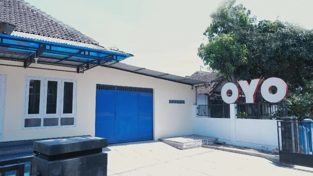 Пакитан: OYO 1190 Griya Soeratin Residence Syariah