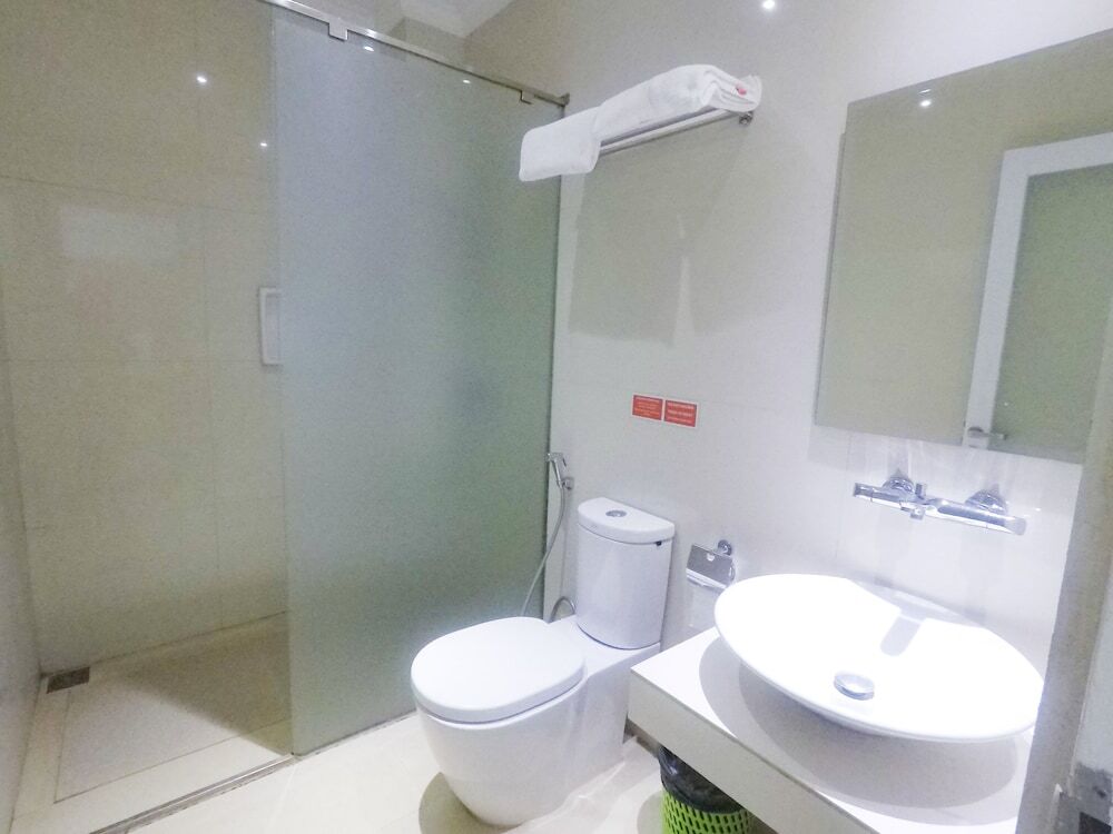 Сукавати: RedDoorz near Bali Zoo Ubud